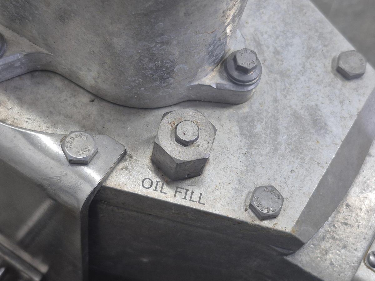 Used Jarvis MG-1B Hydraulic Brisket Saw