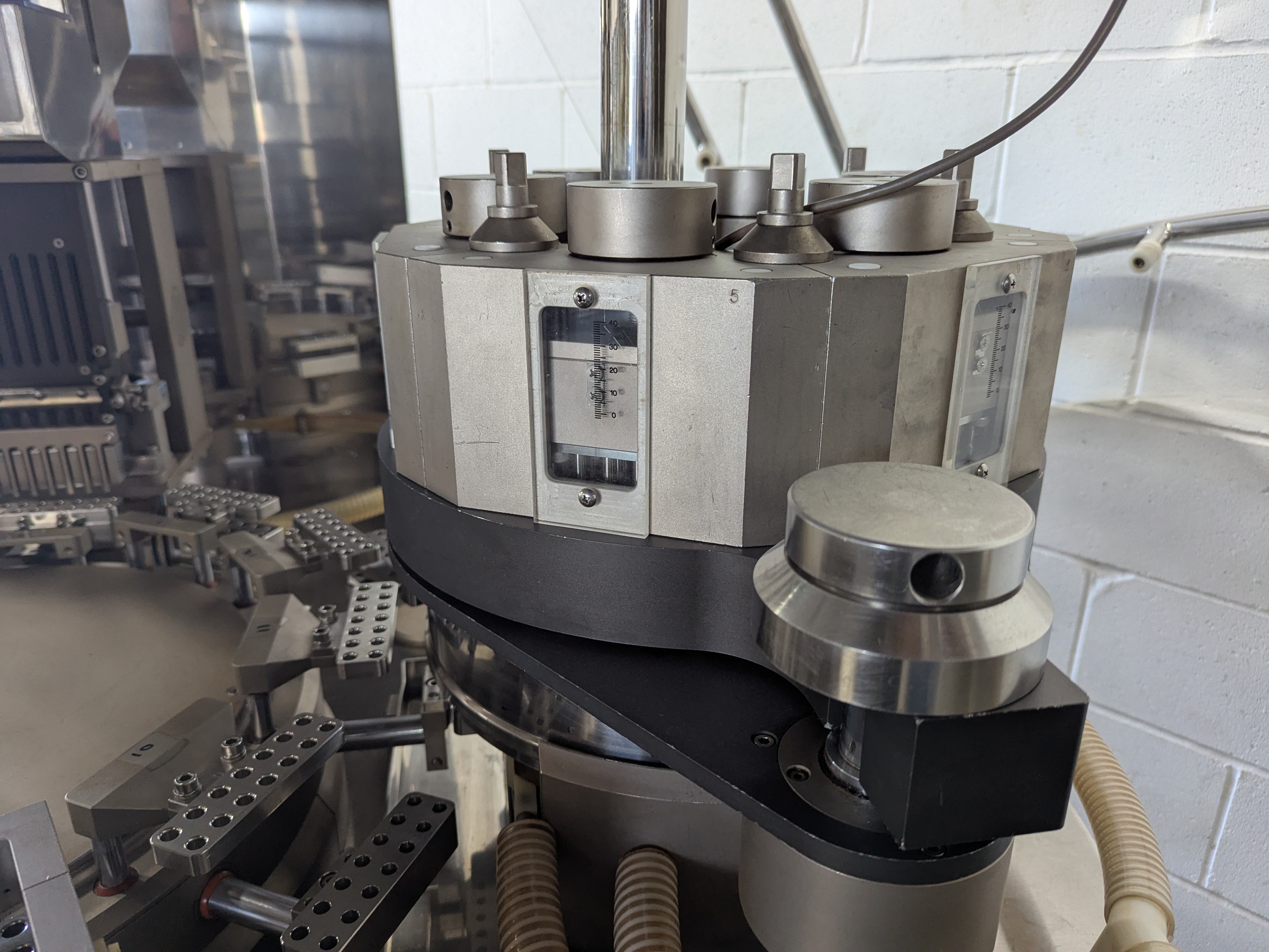Used Sejong SF-100N Capsule Filler