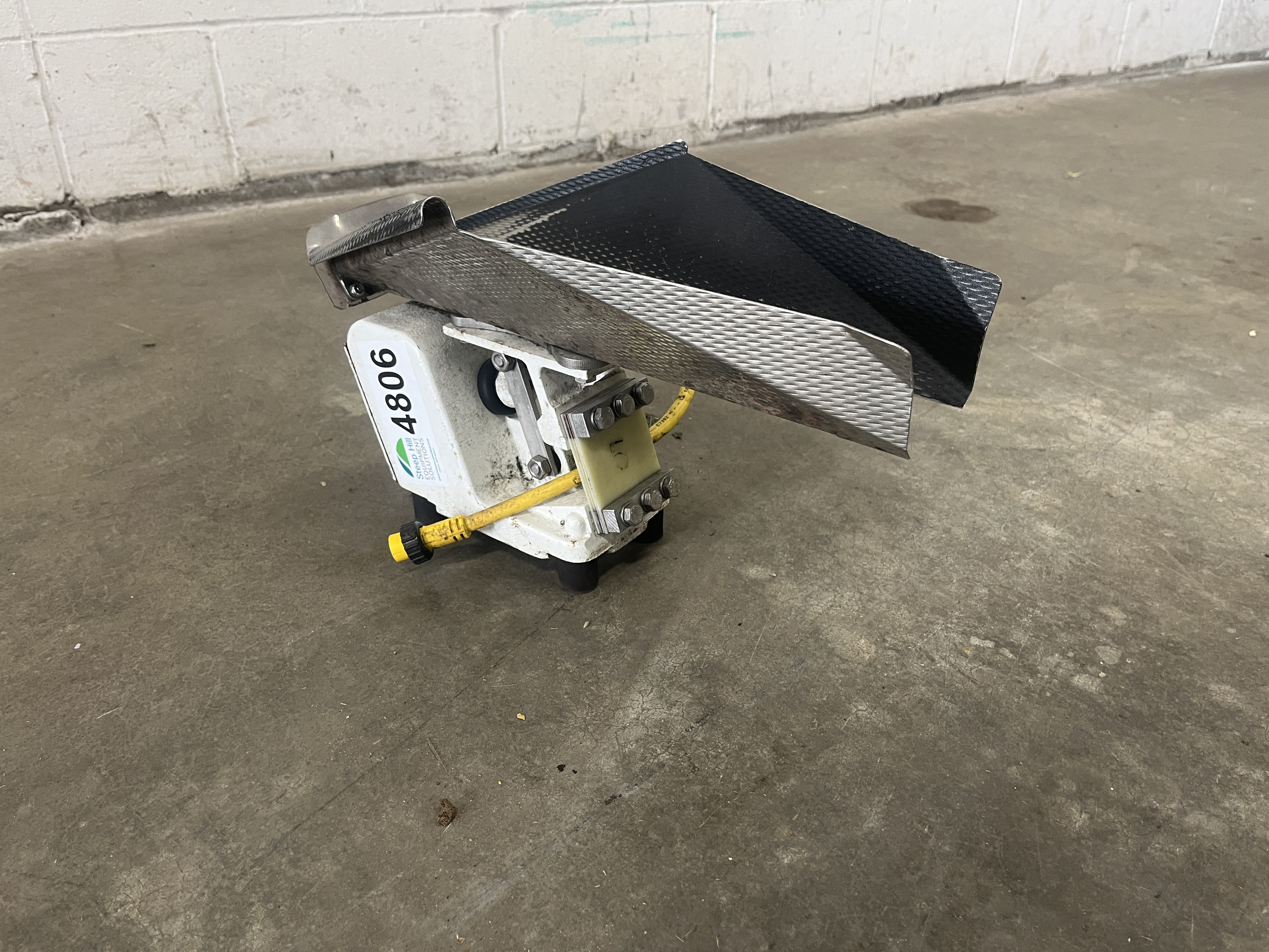 Used Eriez Vibratory Feeder