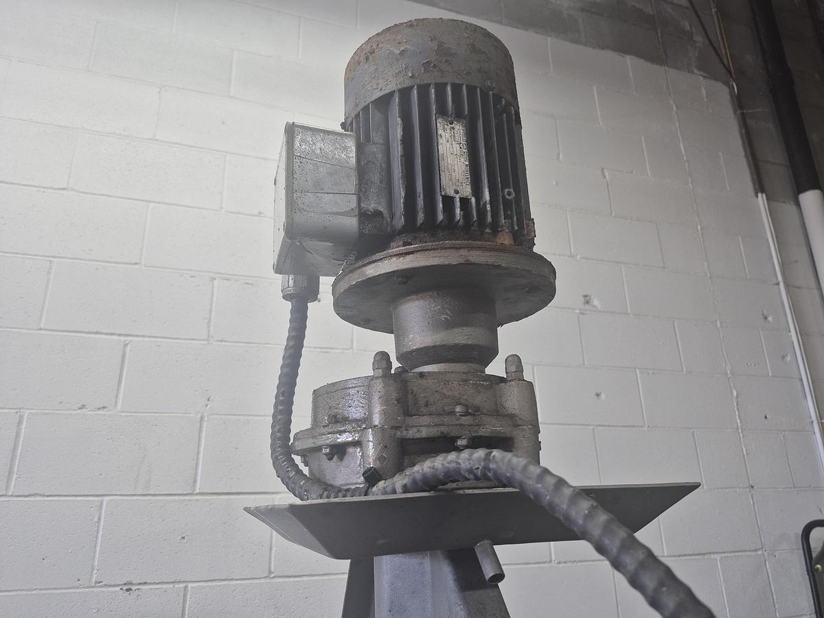 Used Mozzarella Cooker & Stretcher