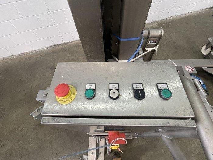 Used VMI 150 Single Mast Bowl Lift