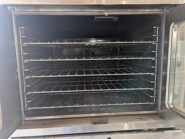 Used SunFire SDG-1 Gas Convection Ovens