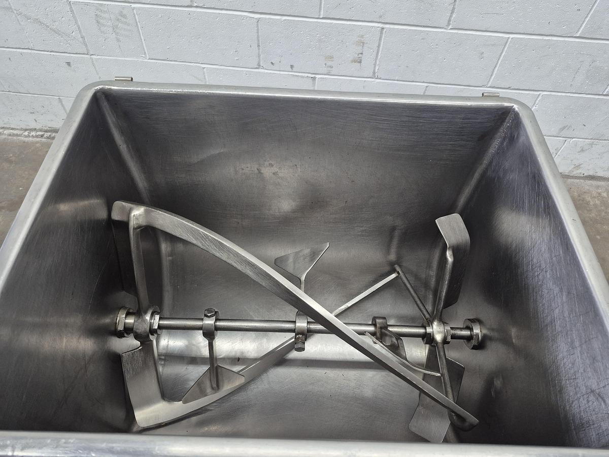 Used Leland 200DA Commercial 200lb Double-Action Food Mixer