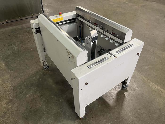 Used Interpack™ UPF 2420 Uniform Pneumatic Flap Folder