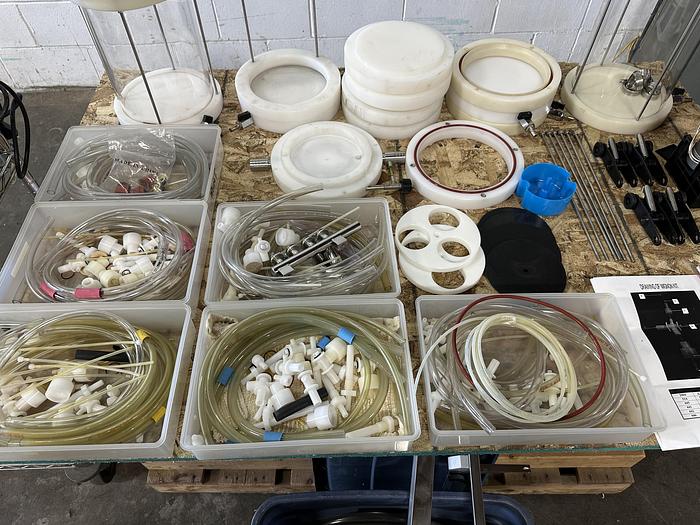 Used Tenco ENOLMASTER Vacuum Bottling Machine