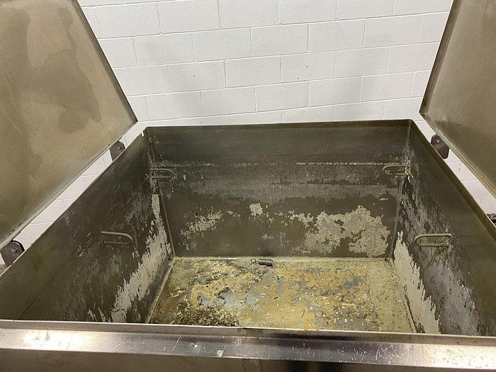 Used 600 Gallon Cook Tank