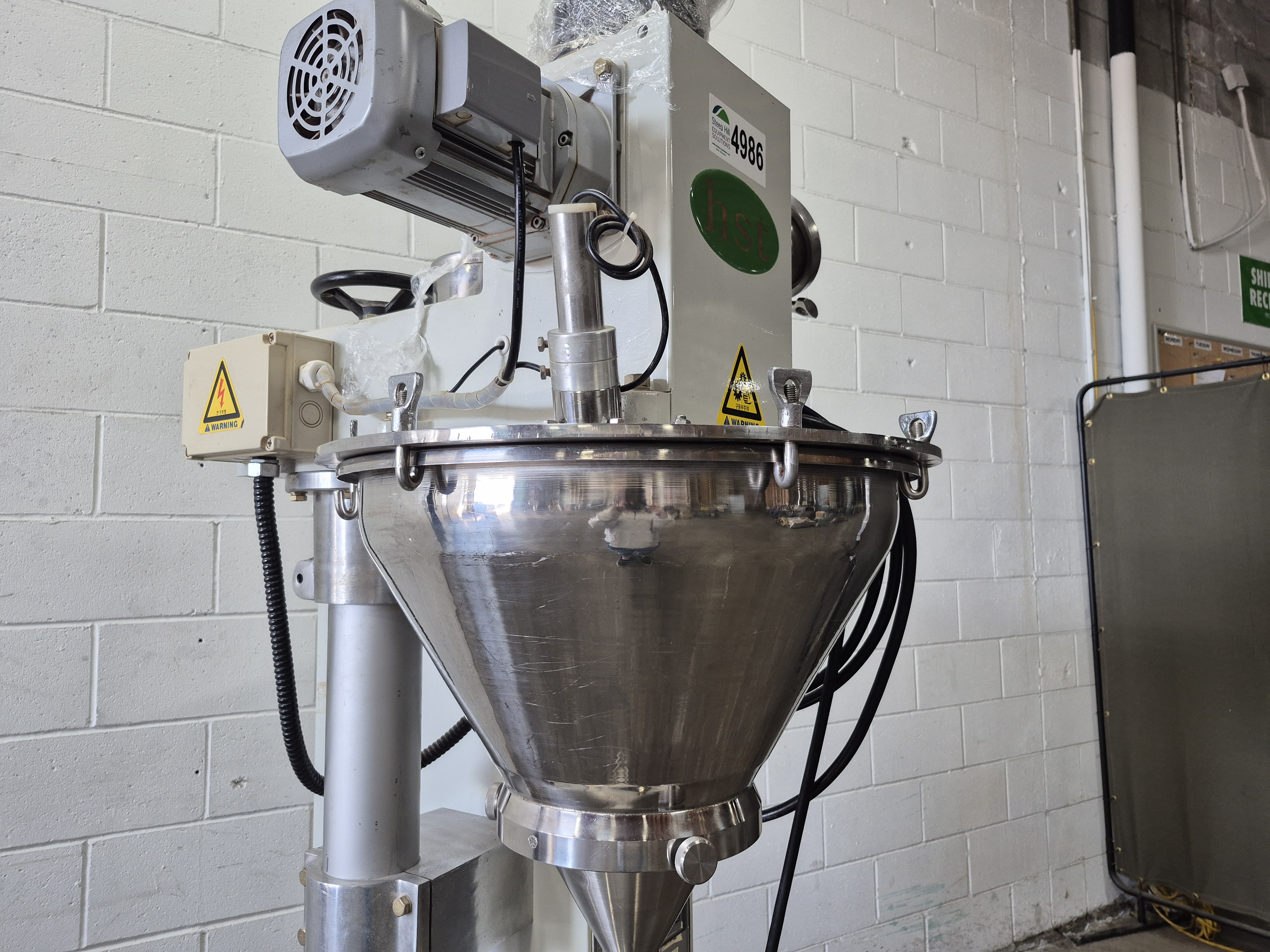 Used Hansaem HA-980 DW Powder Filler