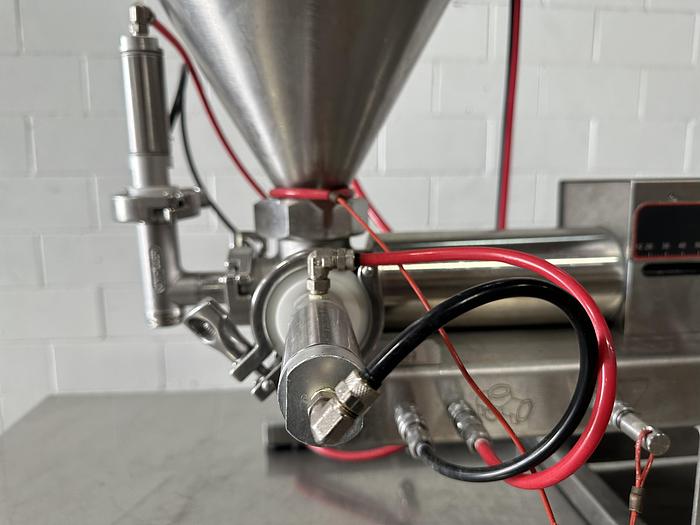 Used Unifiller Tabletop Compact Depositor