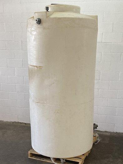 Used Snyder 500 Gal Poly Storage Tank