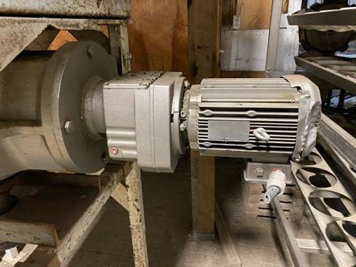 Used Wenger 1,000 Gallon Feed Bin