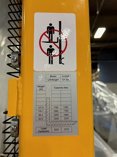 Used ULINE Straddle Stacker