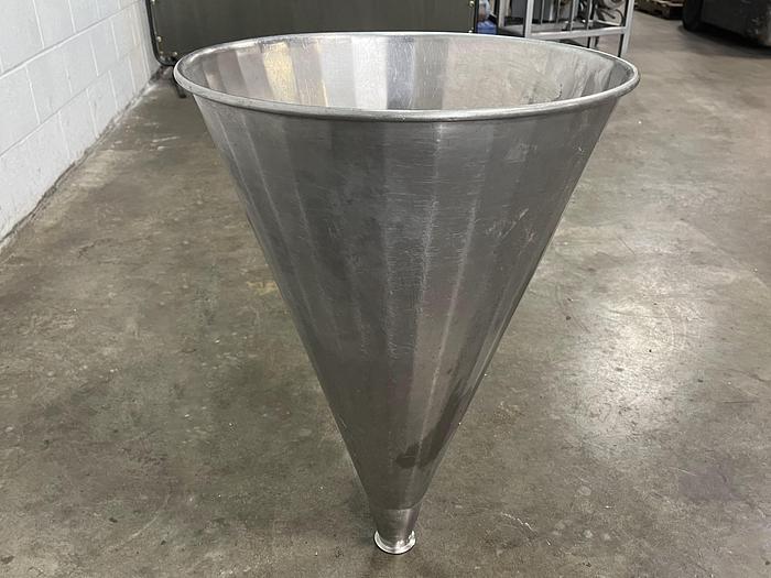 Used 10 Gallon SS Hopper