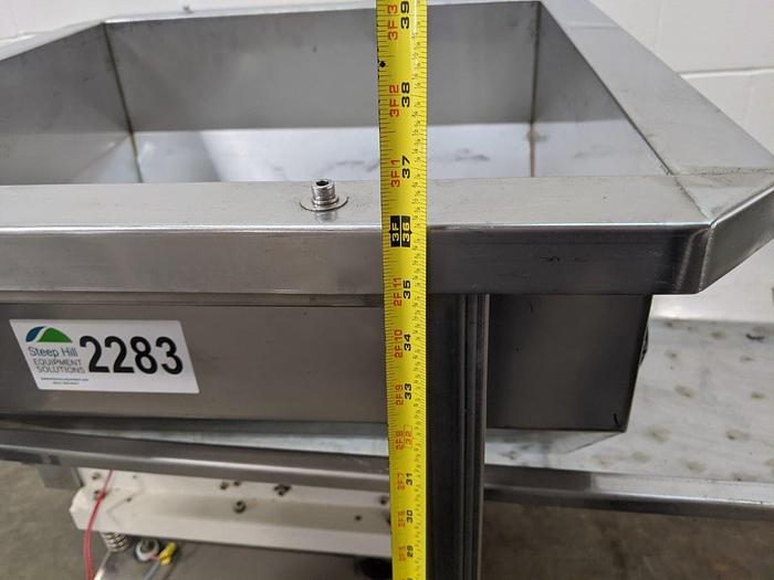 Used 54"L Shaker Conveyor