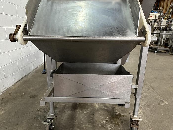 Used Loma Metal Detector IQ2