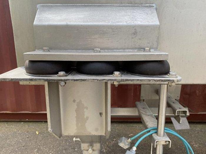 Used tna roflo-VM3 Vibratory Distribution Conveyor