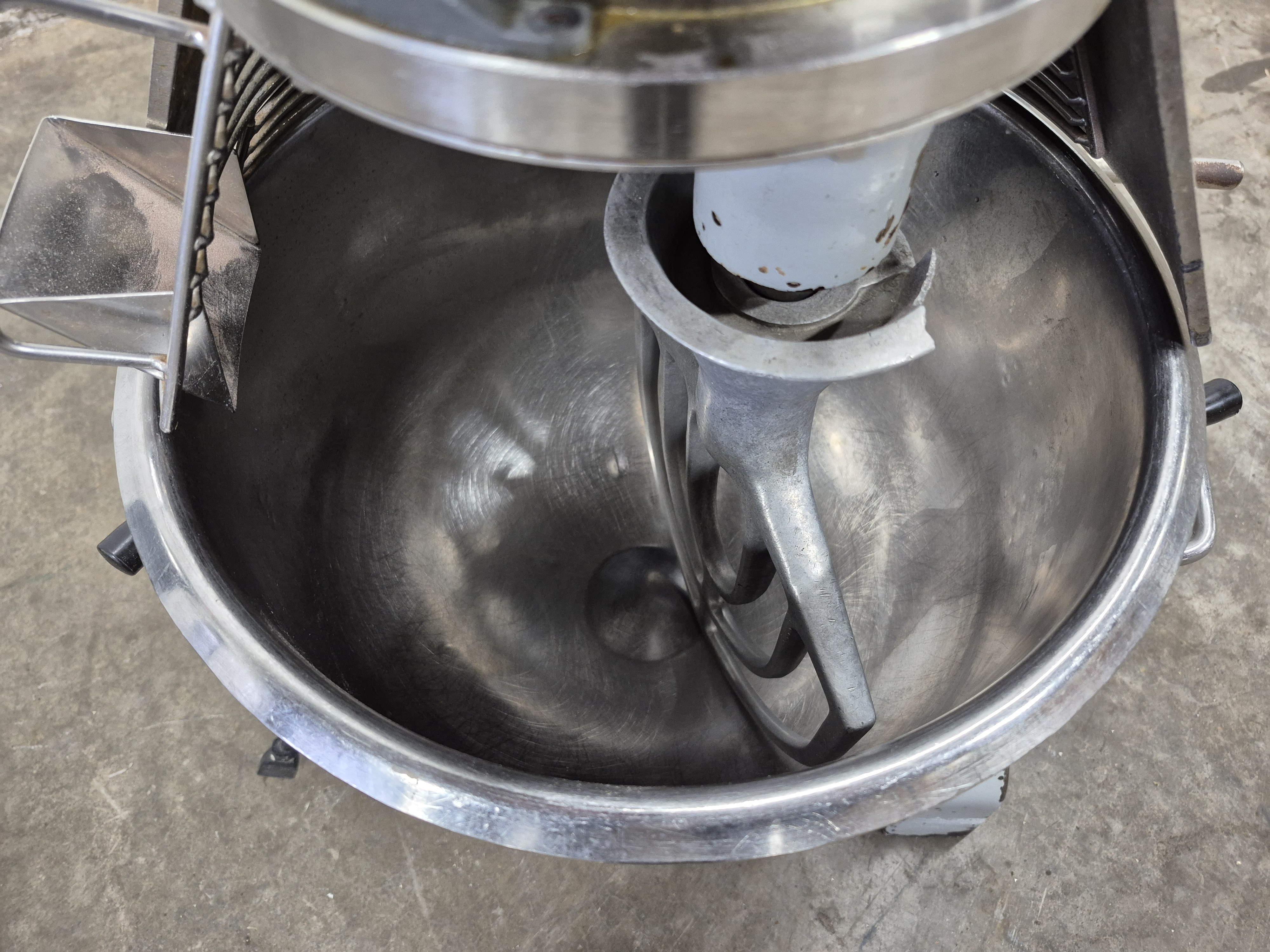 Used Spar SP-22HI 24 Quart Planetary Mixer