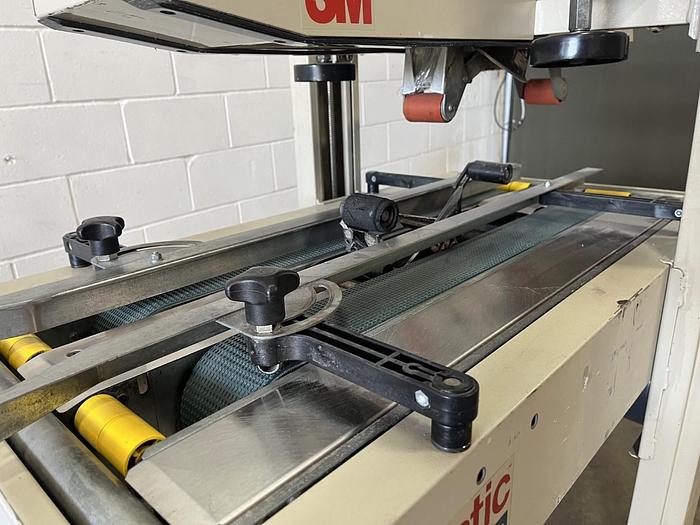 Used 3M 22A Case Sealer