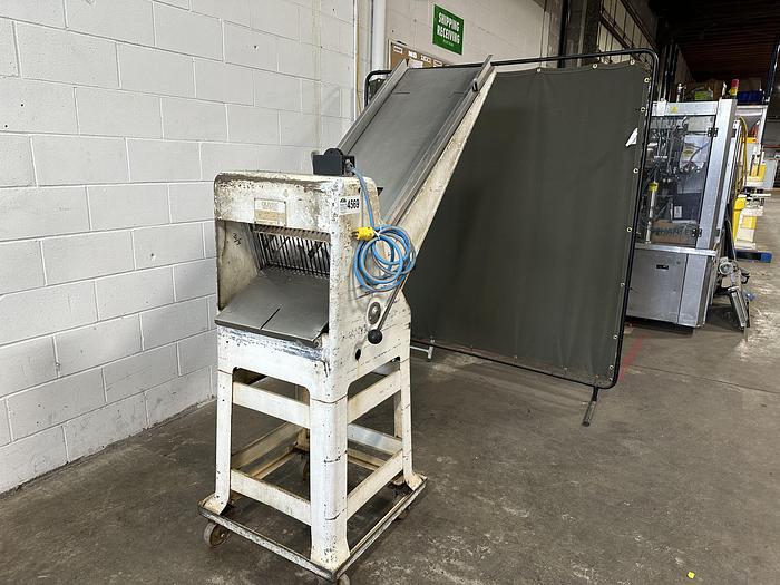 Used Oliver Gravity Feed Bread Slicer 797-48