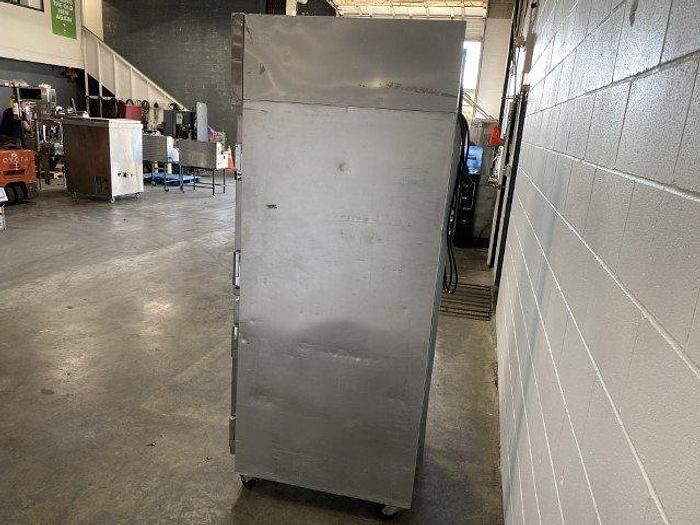 Used Continental 1RF Dual Temp Fridge-Freezer