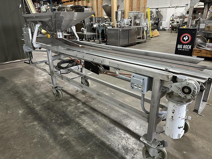 Used Berry Volumetric Clamshell Filler