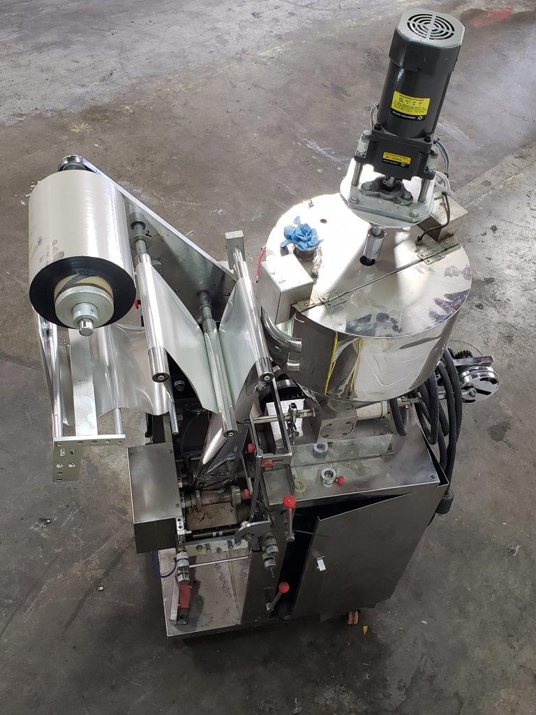 Used Housen HSU-150Y Liquid Fill & Seal Packer