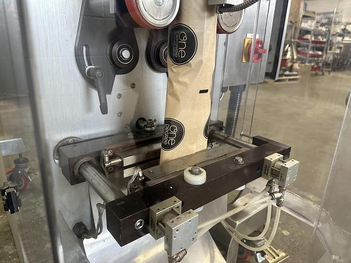 Used WeighPack VERTEK-750 VFFS Bagger