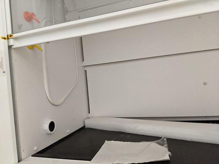Used Mott Fume Hood
