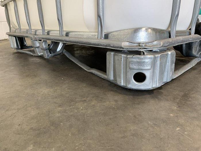 Used Schütz EcoBulk MX275 Container