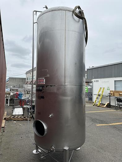 Used 825 Gal. Brite Tank