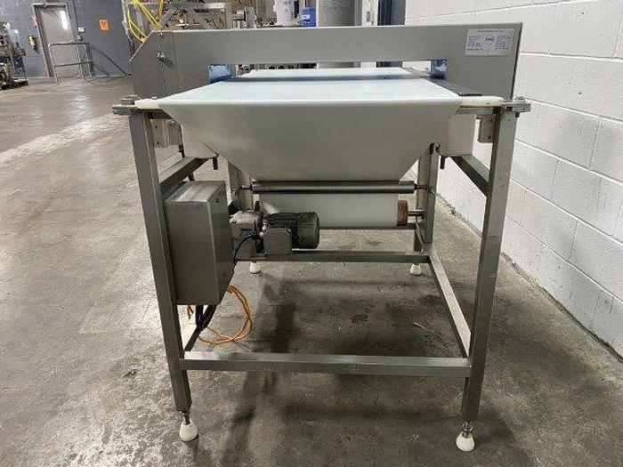 Used Loma IQ2 Metal Detector