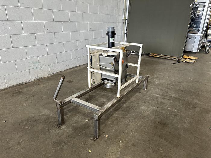Used Safeline Gravity Metal Detector