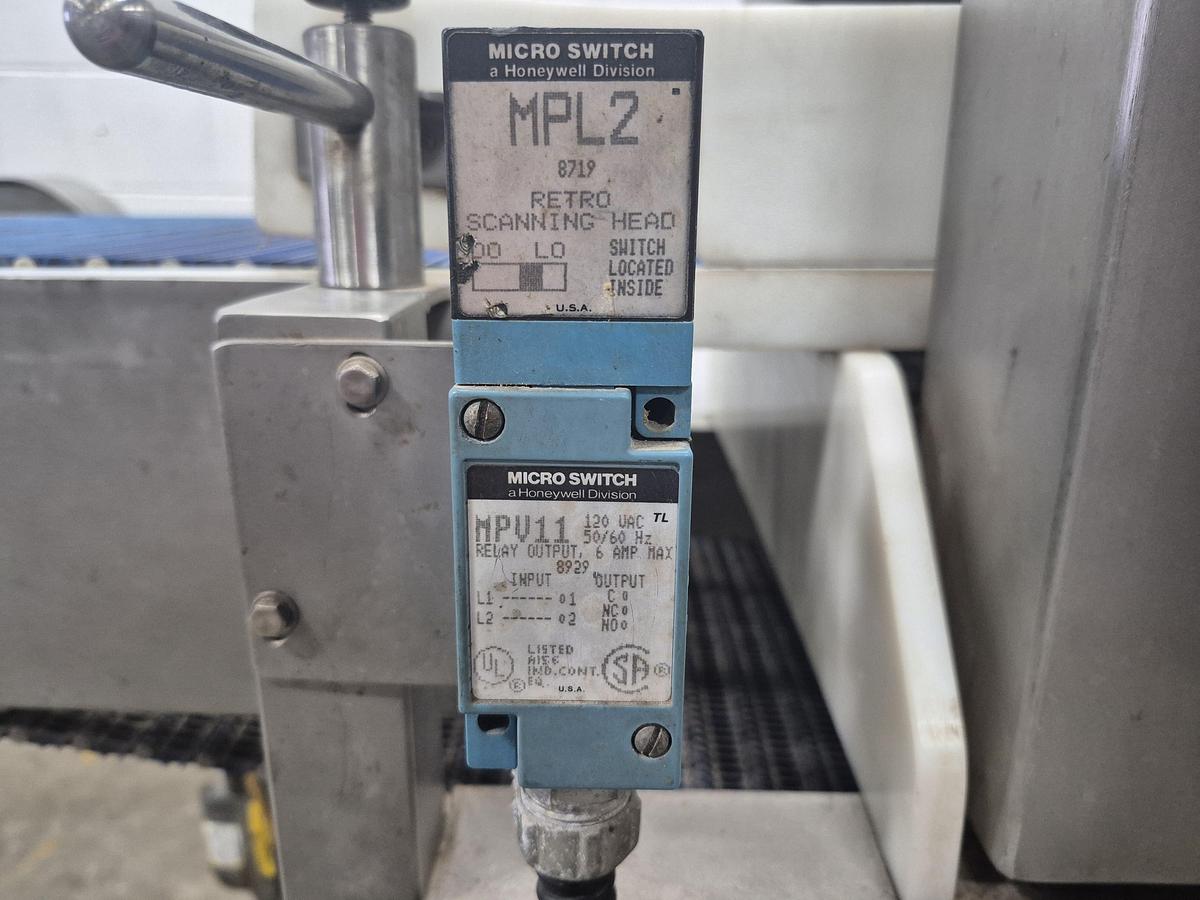 Used Loma Systems Superscan Metal Detector