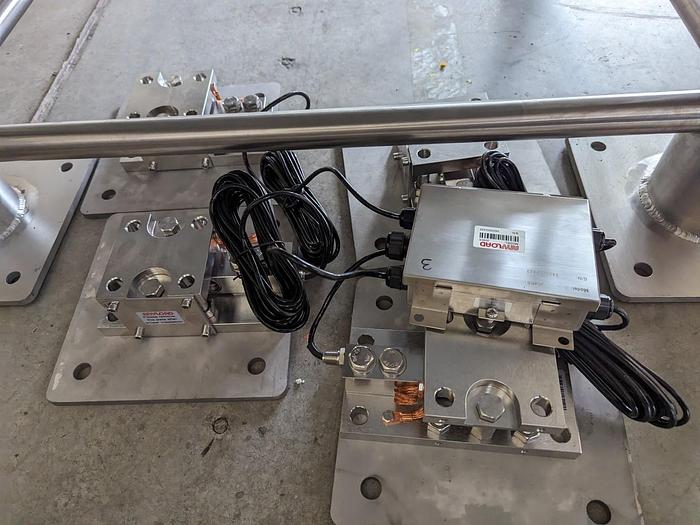 König 35HL Brew Tanks with Load Cells