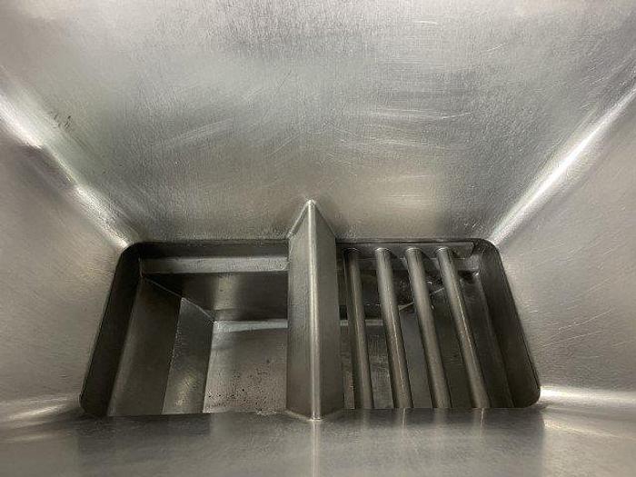 Used Hartman Hopper with Magnet