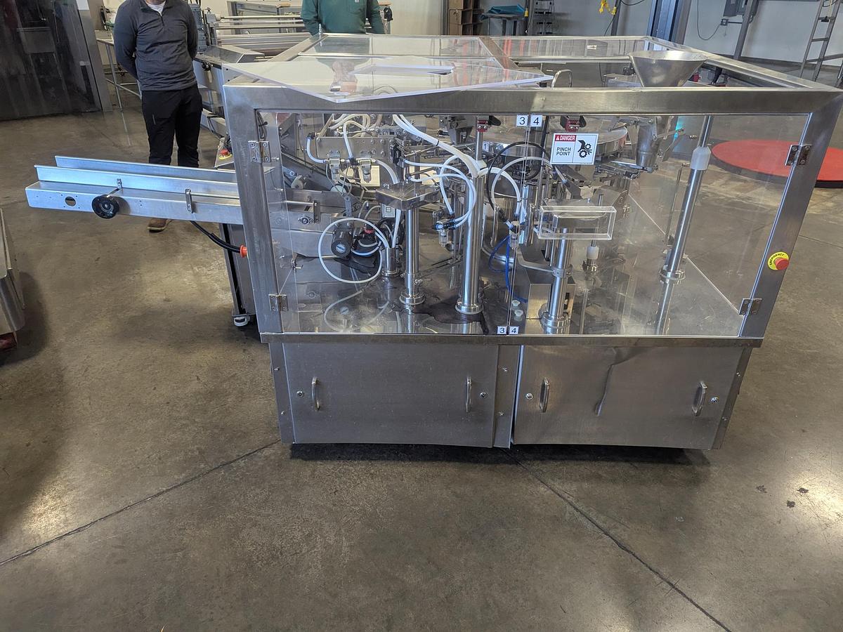 Used Pouch Filler With 20 Head Scales