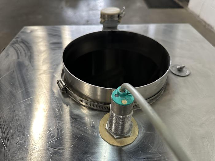 Used Tecweigh Volumetric Auger Feeder