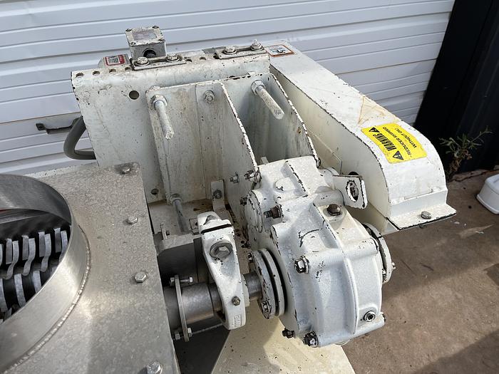 Used 10 HP Tabletop Grinder