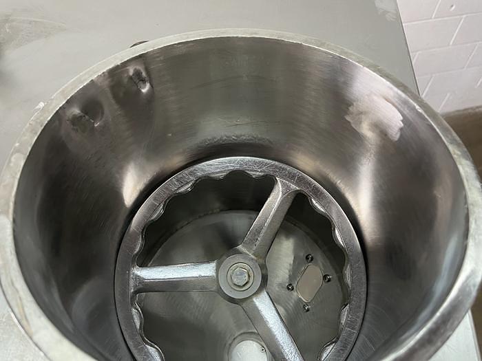 Used Vanguard Rotary Tablet Press