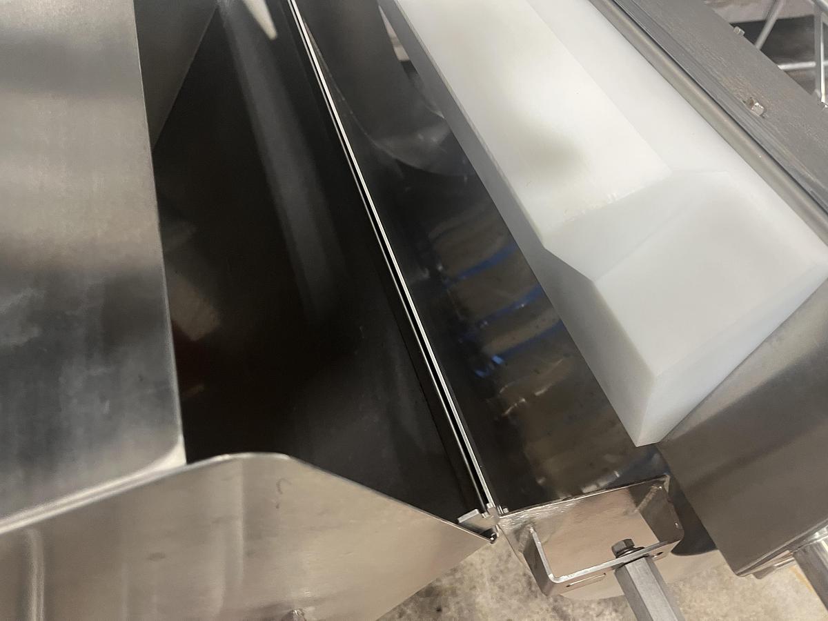 Used TOMRA Blizzard Optical Sorter with Lauda Chiller