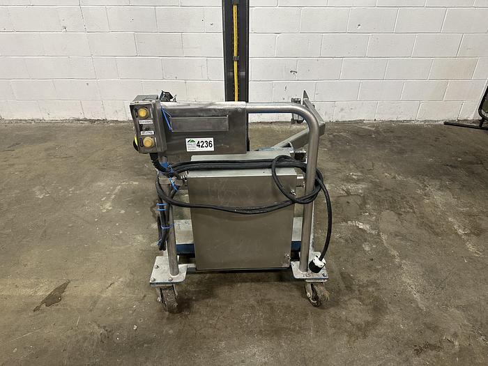 Used Savage Bros LifTILTruk E Bowl Lift