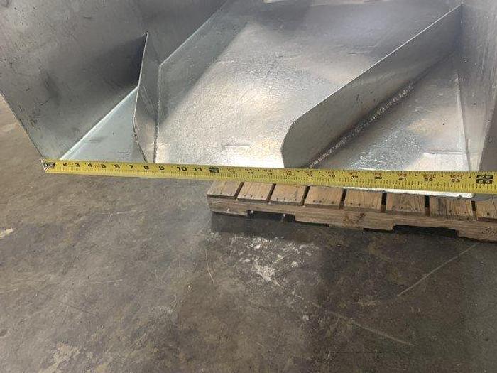 Used PPM Vibratory Berry Sorting Conveyor