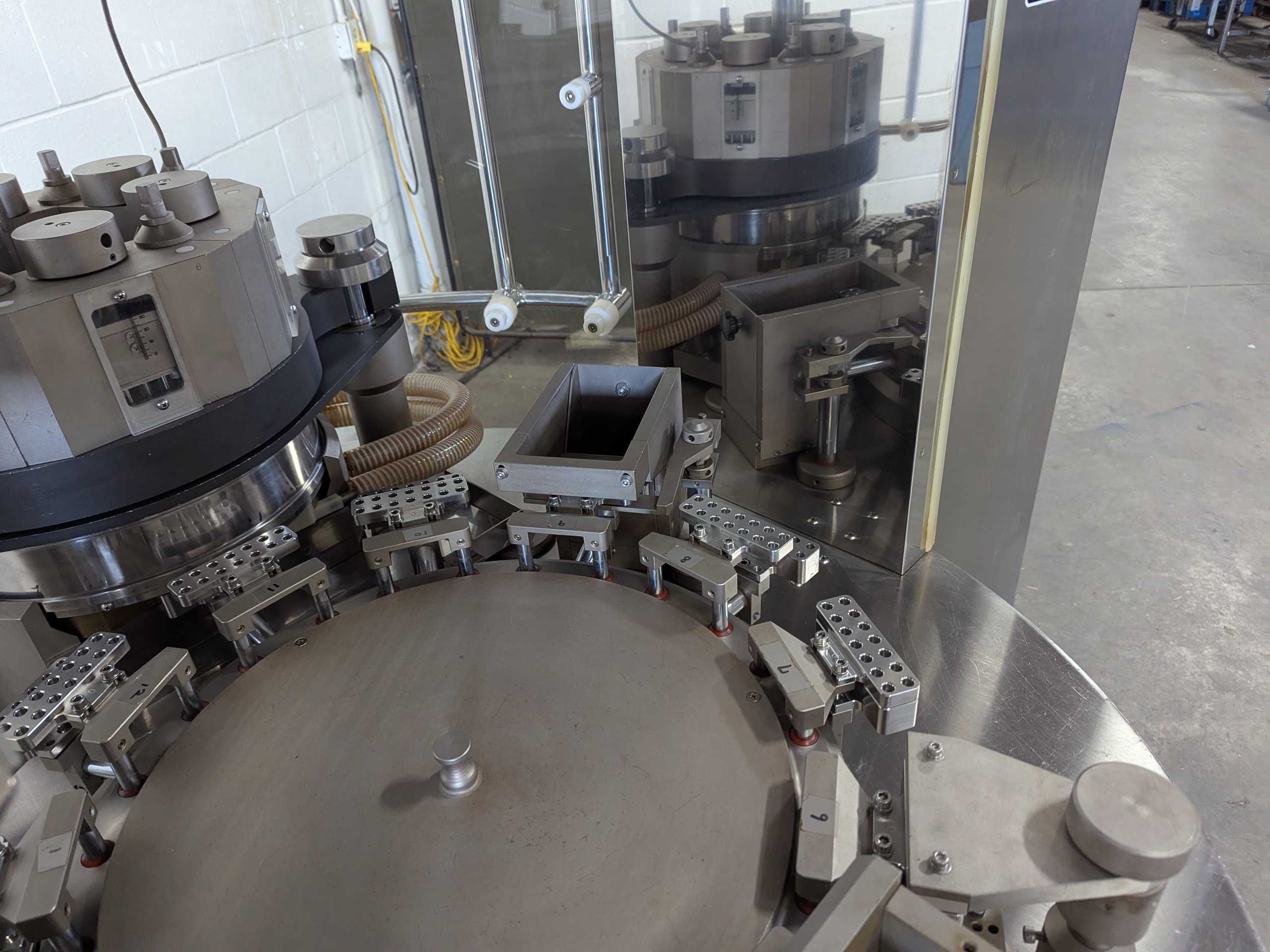 Used Sejong SF-100N Capsule Filler