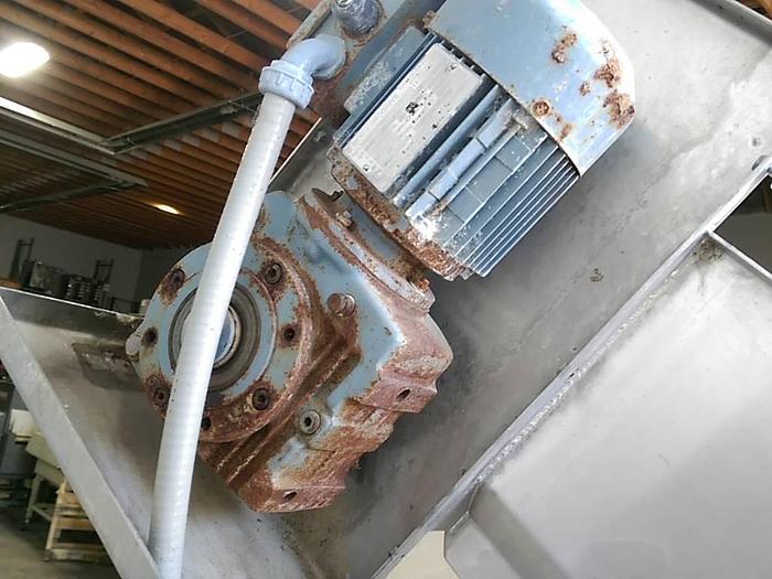 Used 7' Incline Conveyor 26" Wide