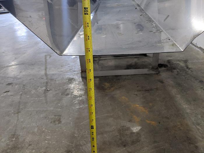 Used 54"L Shaker Conveyor