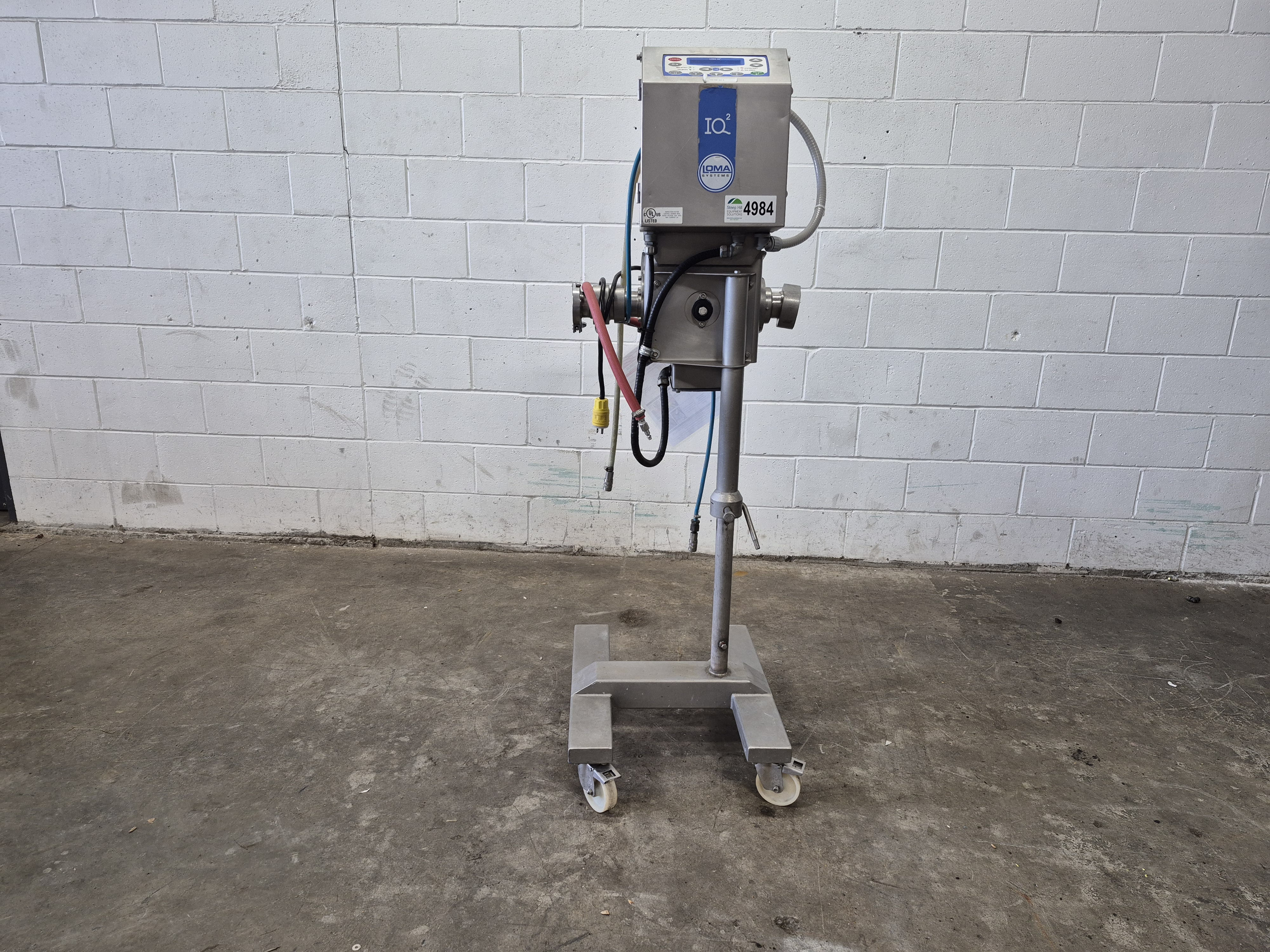 Used Loma IQ2 Metal Detector