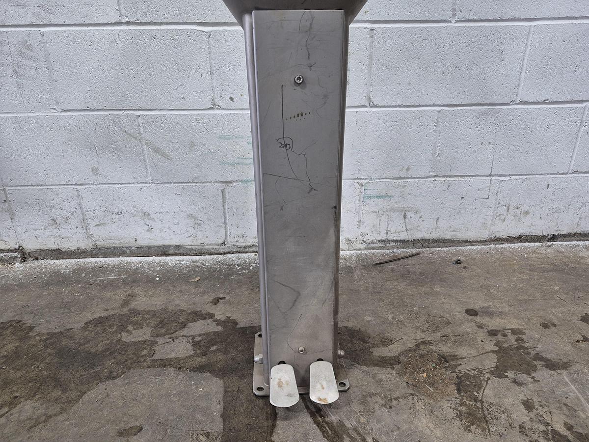 Used Roser SS Industrial Hand Wash Basin