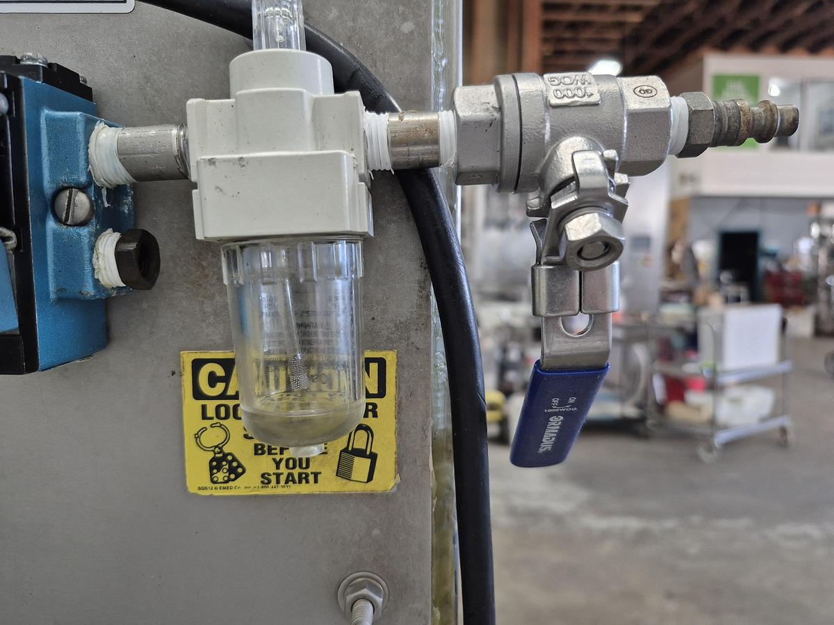 Used Loma IQ Metal Detector