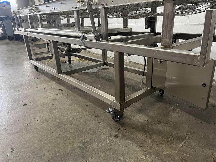 Used 114''L Three-Section Wire Conveyor