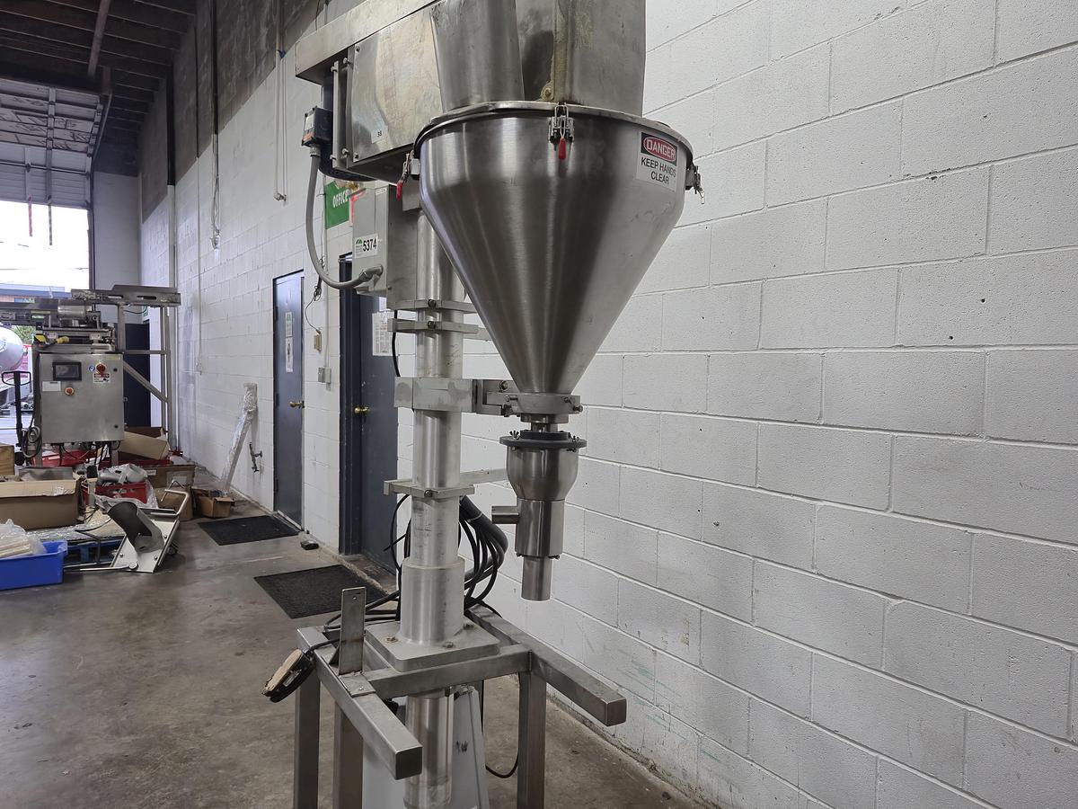 Used JDA Progress Model 5000 Piston Filling Machine