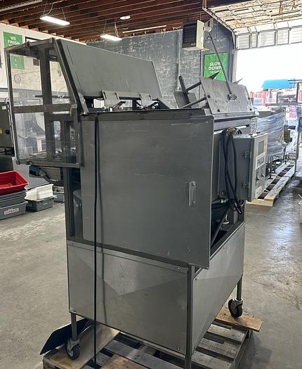Used A.E.Randles 9-32 Automatic Tray Former